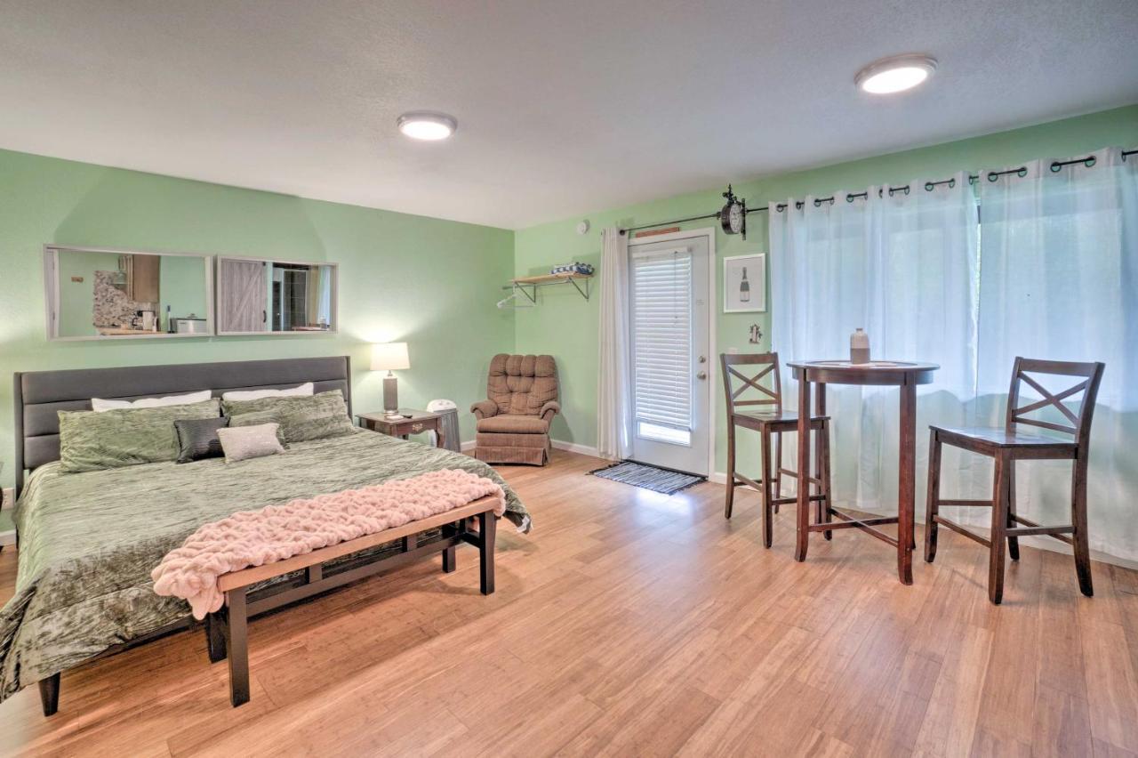Soothing Studio With Lush Views 2 Mi To Beach! Smith River Esterno foto