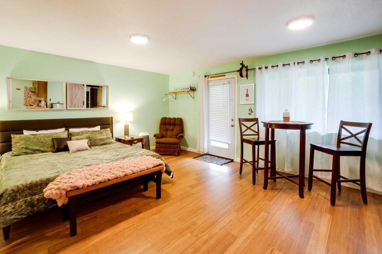Soothing Studio With Lush Views 2 Mi To Beach! Smith River Esterno foto